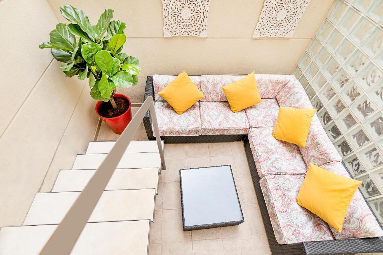 Ferienwohnung Maba/Private Backyard/Walk To Downtown/Large Smart Tv Málaga Exterior foto